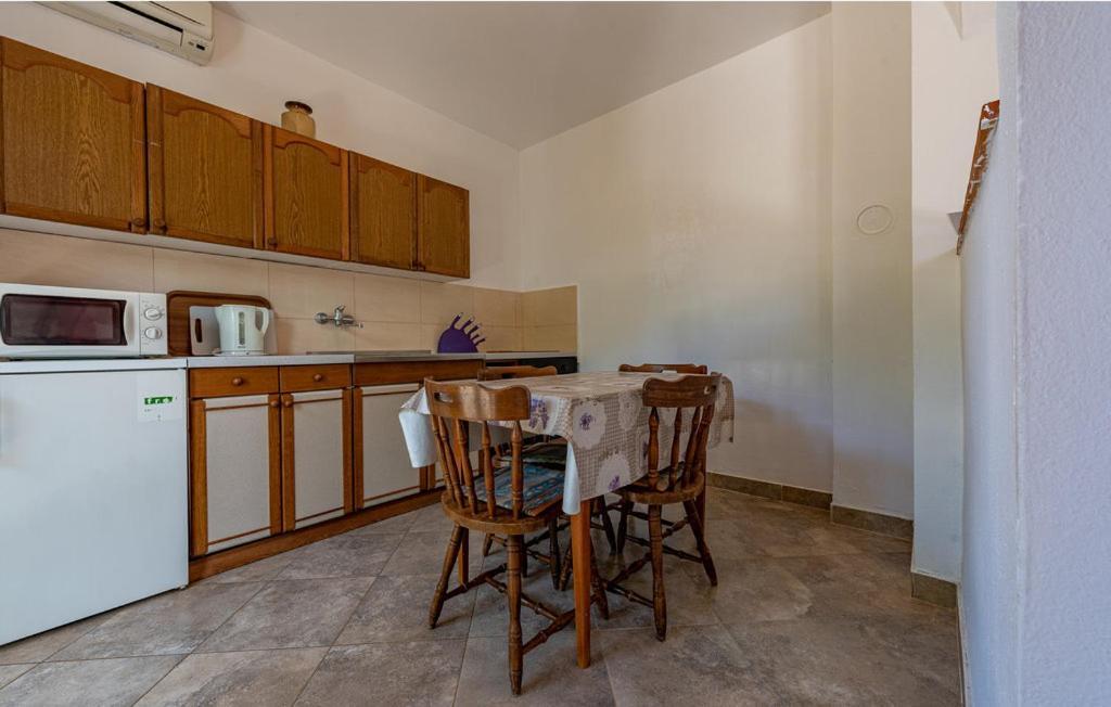 Apartment Neven Привлака Екстериор снимка