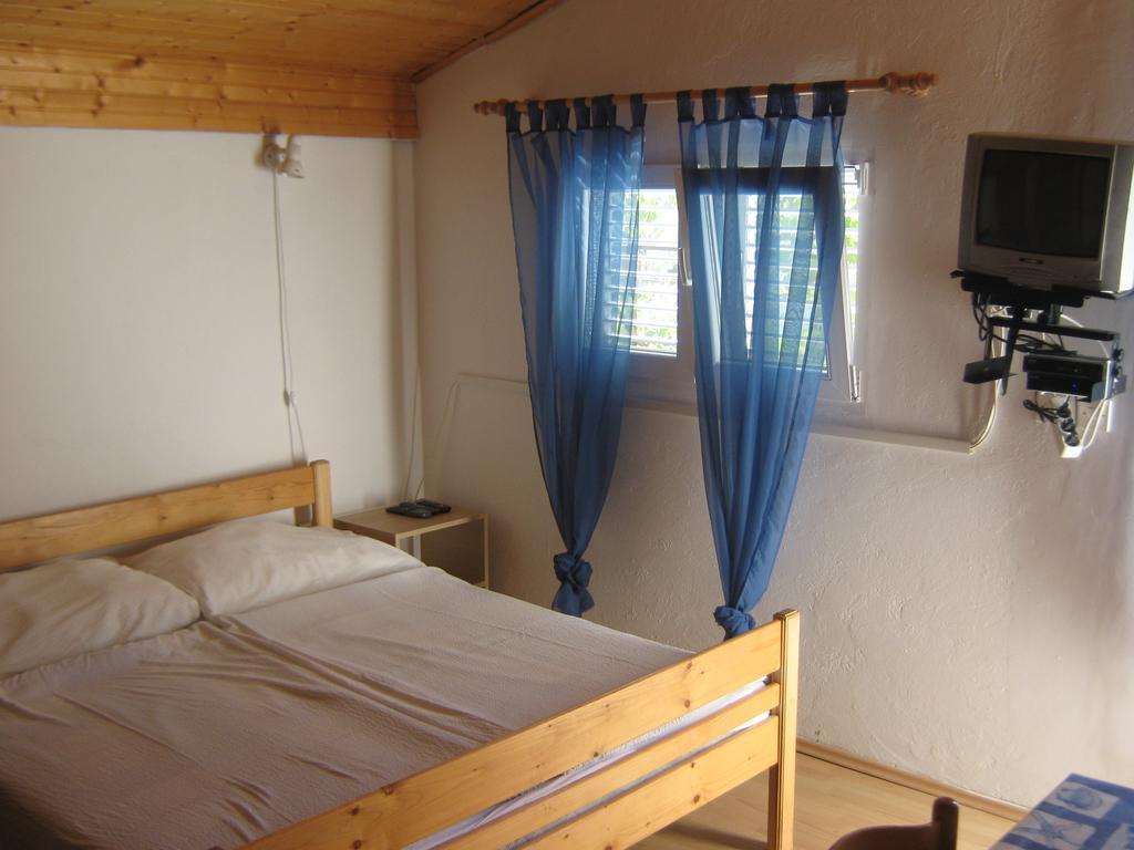 Apartment Neven Привлака Екстериор снимка